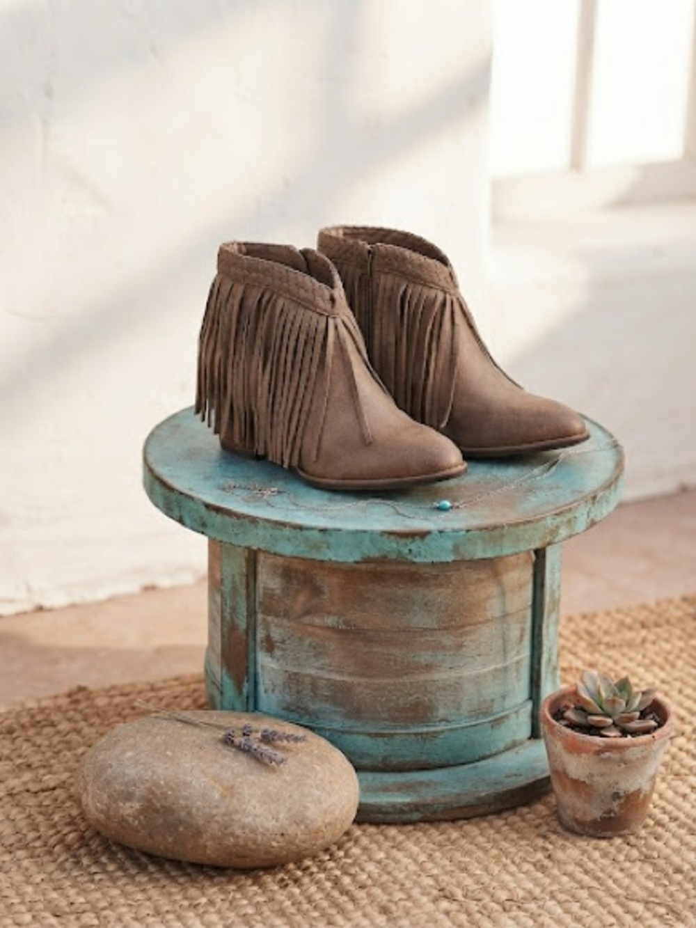 Wild G Taupe Fringe Ankle Boots - Size 5.5